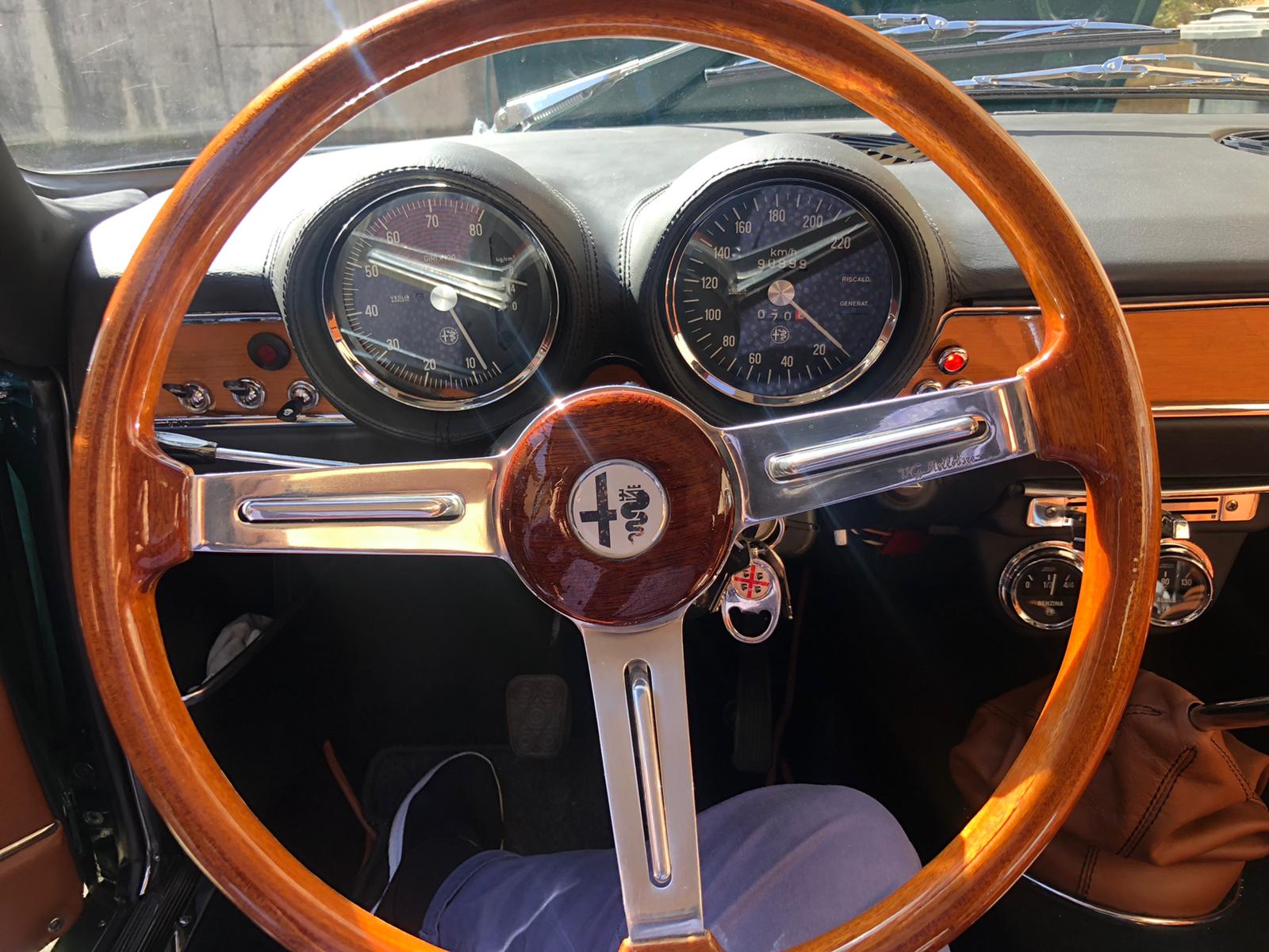 Alfa Romeo GT 1600 Junior - Image 7