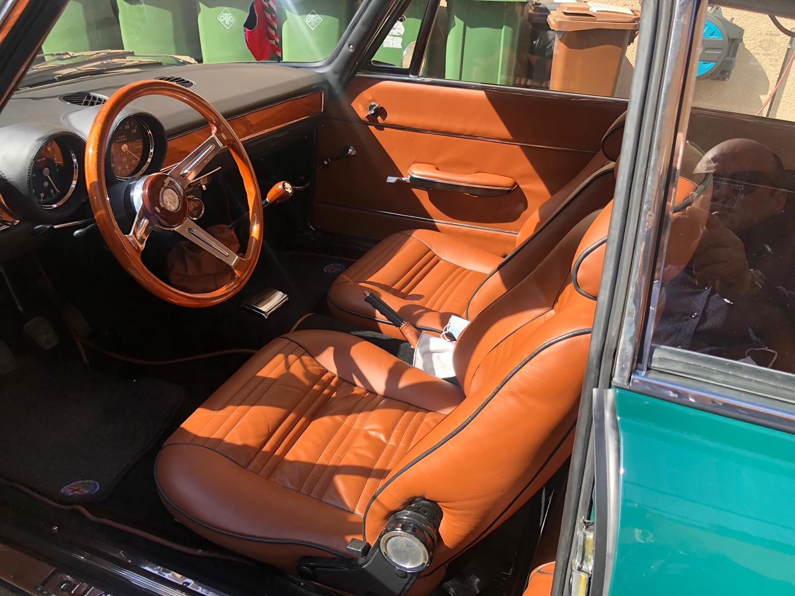 Alfa Romeo GT 1600 Junior - Image 5