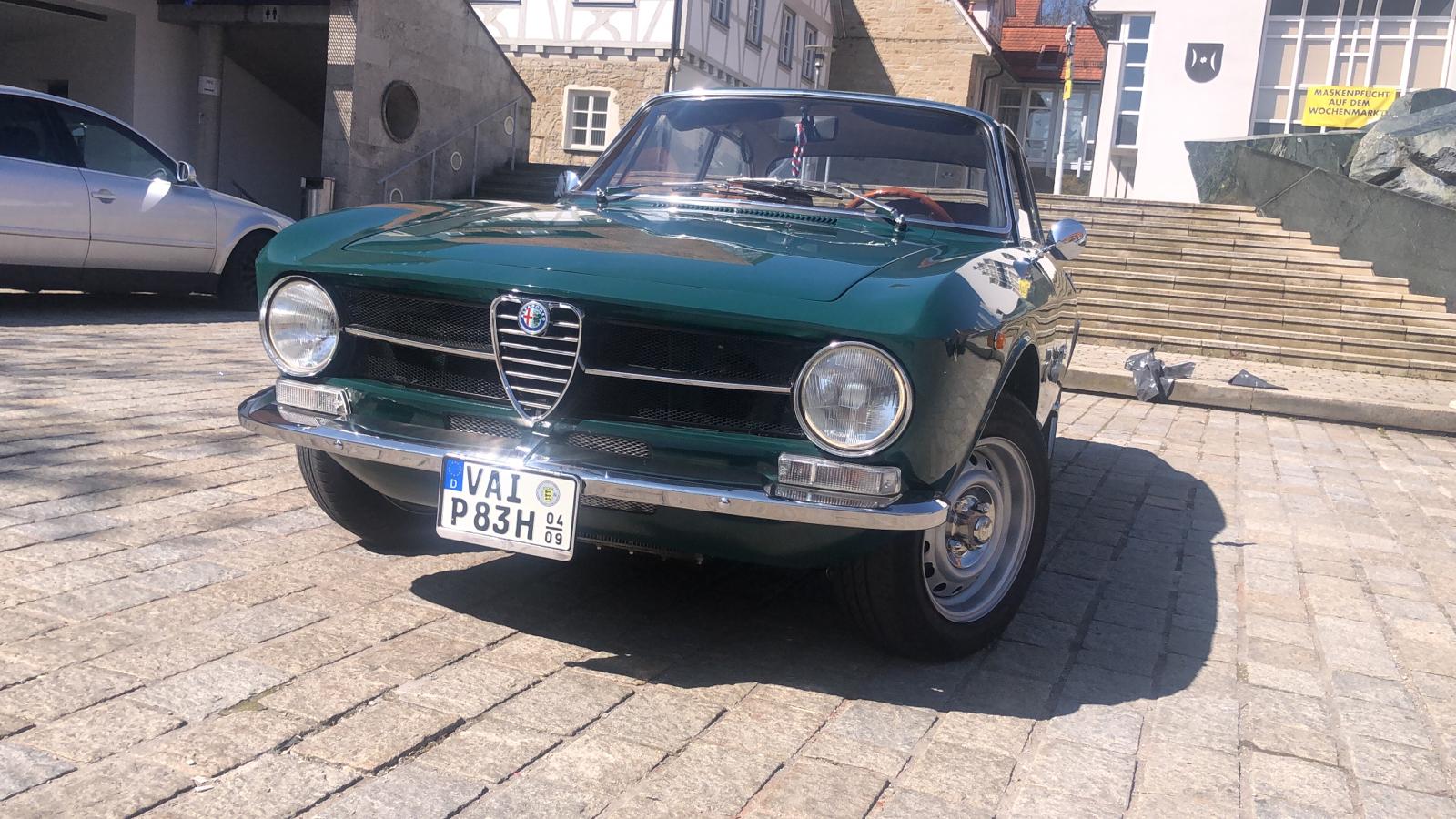 Alfa Romeo GT 1600 Junior - Image 2
