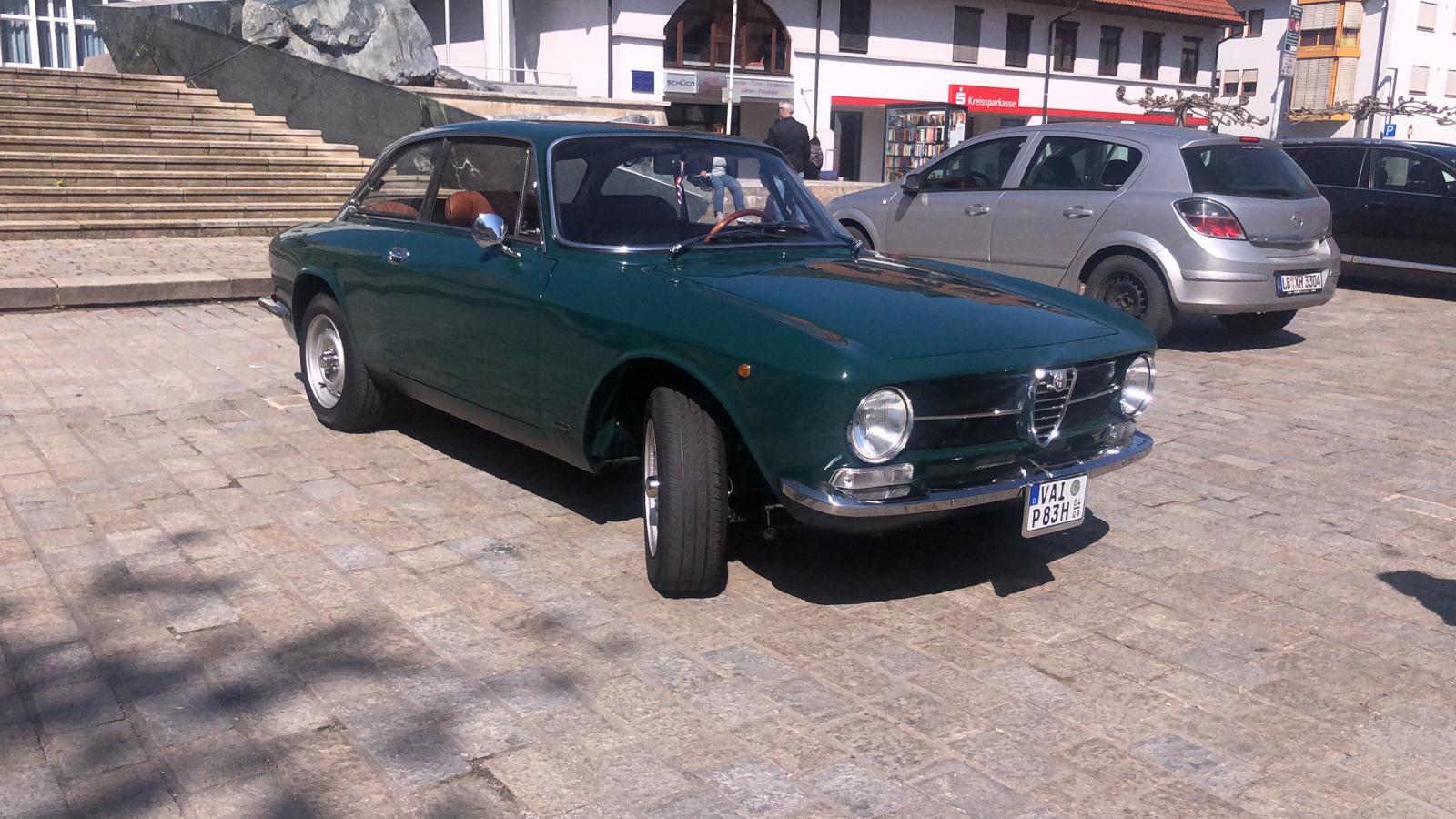 Alfa Romeo GT 1600 Junior - Image 3