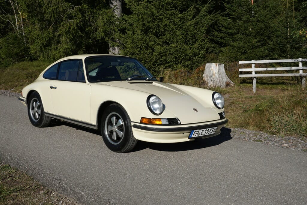 Porsche 911 T - Image 3