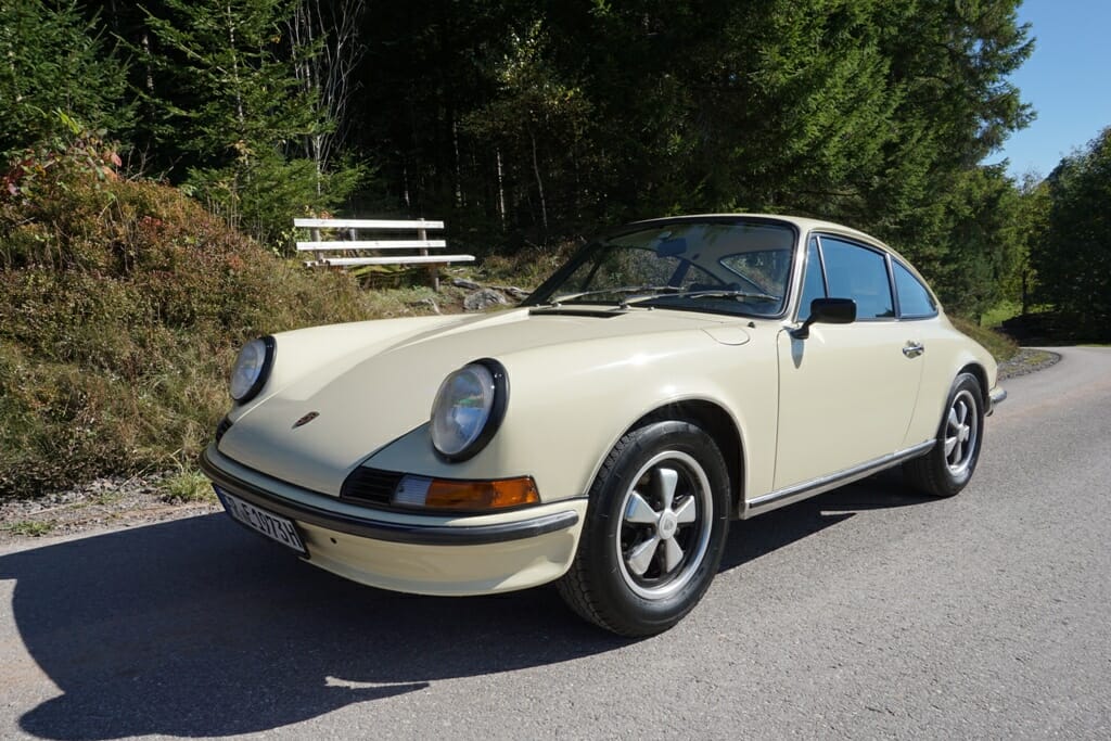 Porsche 911 T - Image 2