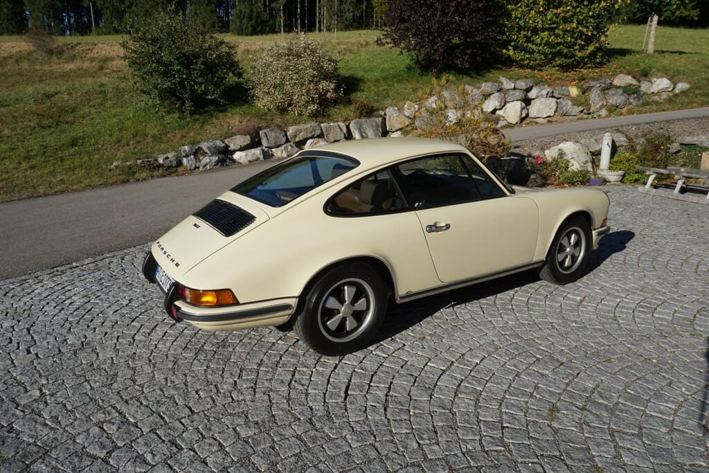 Porsche 911 T - Image 6