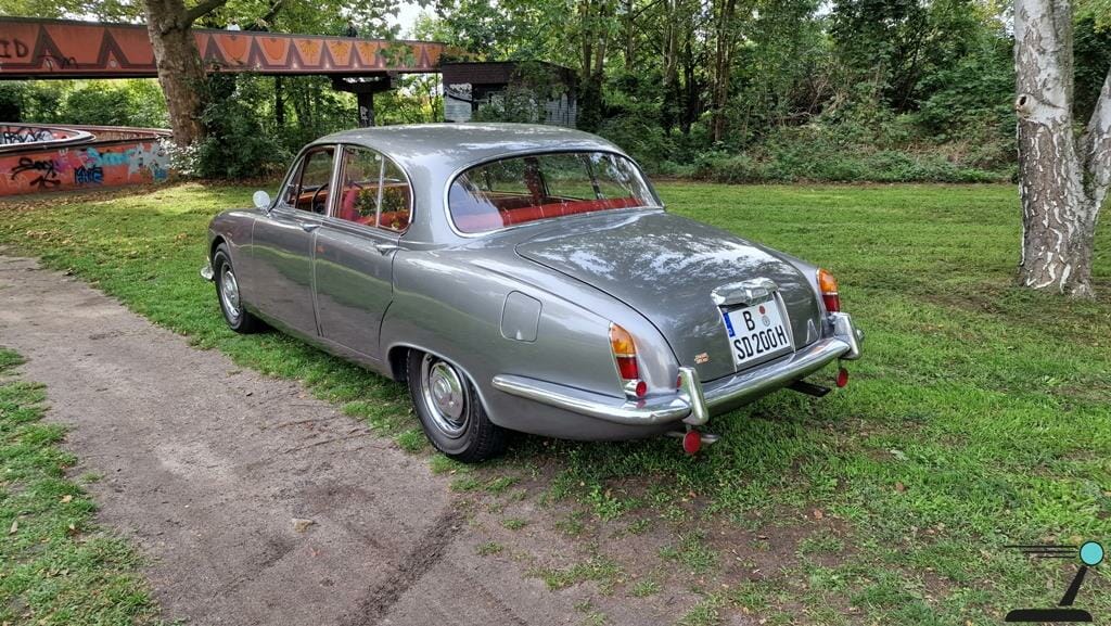 Jaguar S-Type 3.8 - Image 5