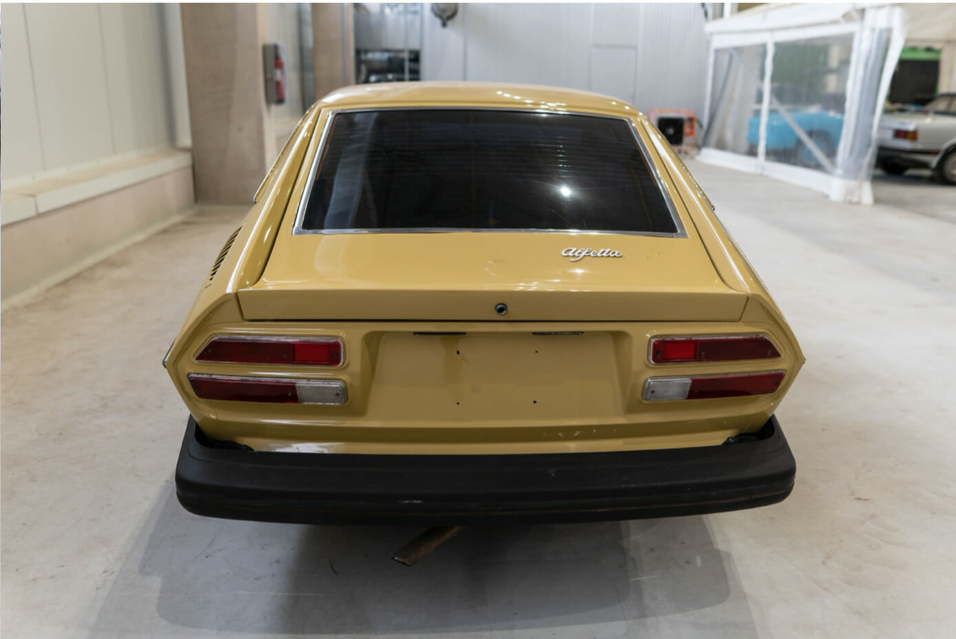 Alfa Romeo Alfetta GT 2000i - Image 5