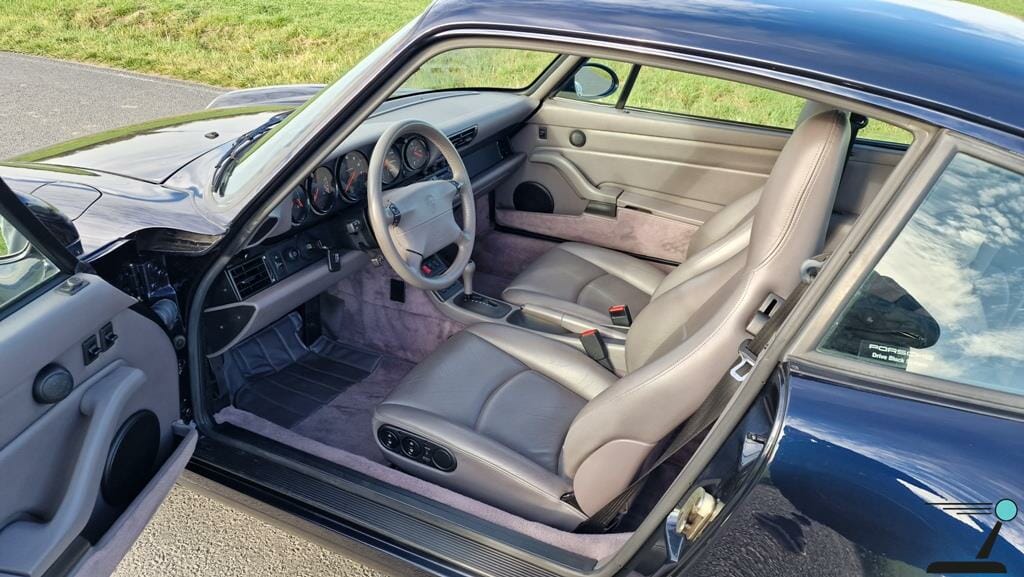 Porsche 911 Carrera 993 - Image 7